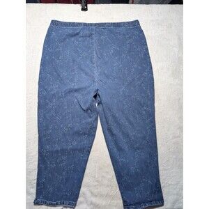 Vintage L. A.  Blues Stretch Floral Capris 22/24 Made In USA